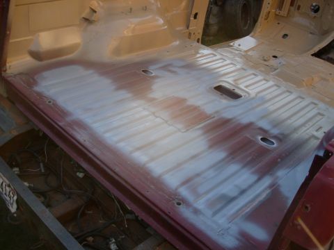 1983 Ford Bronco - I ran out halfway through the bed, so I've ordered 2 more quarts of Rustoleum Sand 7771 .