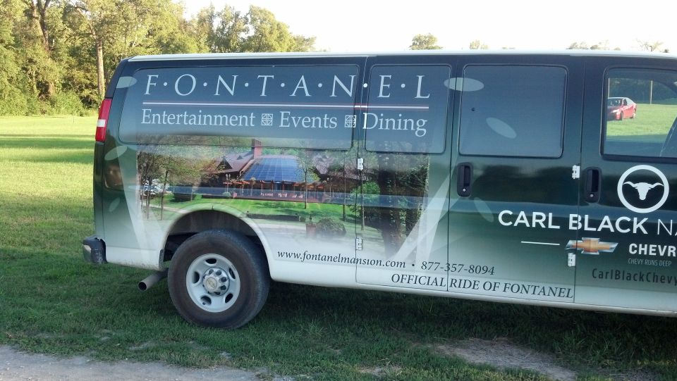 Green van with "FONTANEL Entertainment Events Dining" text and a picture of a building. "CARL BLACK NA CHEVY" text is visible