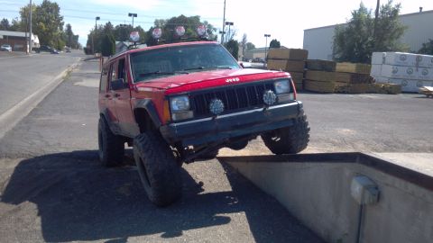 1995 Jeep Cherokee photo