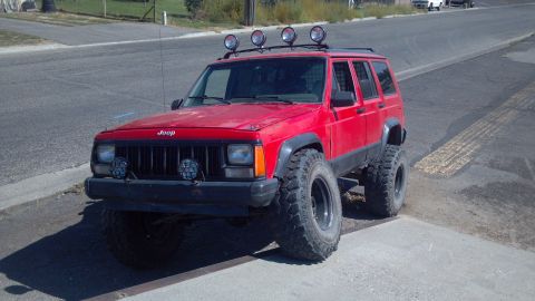 1995 Jeep Cherokee photo