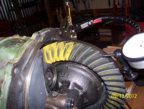 1990 Ford Bronco - Measuring differential gear backlash with a dial indicator and magnetic base.