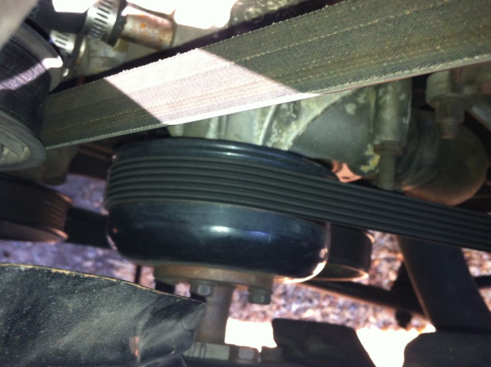 Water pump pulley reference image. Might move this image when I service the cooling system.