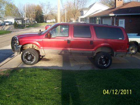 2004 Ford Excursion photo