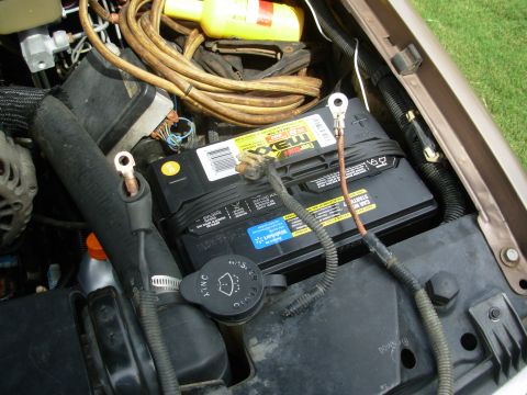1997 Chevrolet Silverado 3500 - Like the alternator mounting points, all the heavy terminals should be cleaned & coated with electrical grease. I found this junkyard cable…