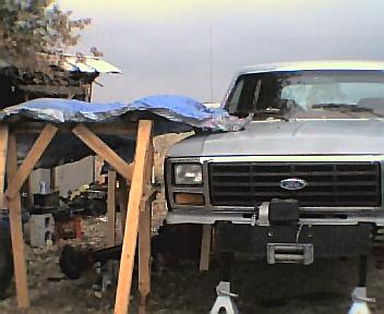 1984 Ford Bronco - Here comes the rain