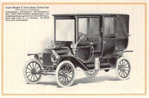 1909 Ford Model T - Advertisement for the 1909 Ford Model T Fore-Door Town Car, a 4-passenger, 4-cylinder vehicle.