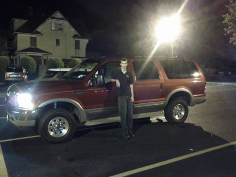 2000 Ford Excursion “BigRed”