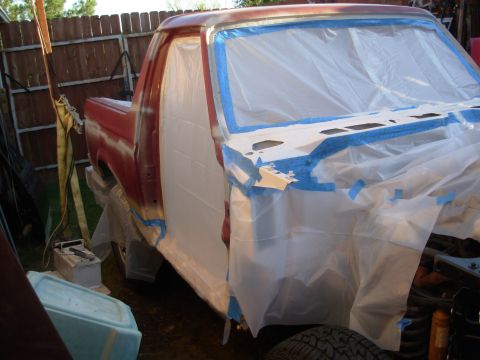 1983 Ford Bronco - I rained for the past few days, but after it warmed up, I started prepping for the black paint