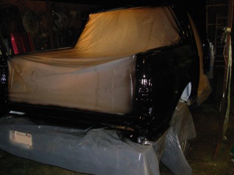 1983 Ford Bronco - It got cool just as I was finishing, so I put a 300W floodlamp in the truck to try to keep the dew off the wet paint.