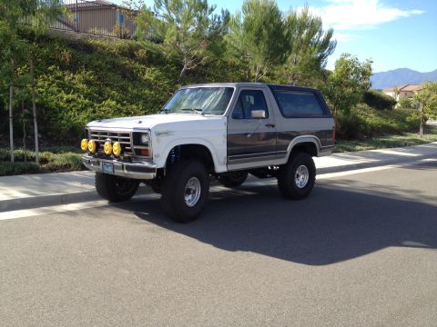 1986 Ford Bronco aka Silver Bullet