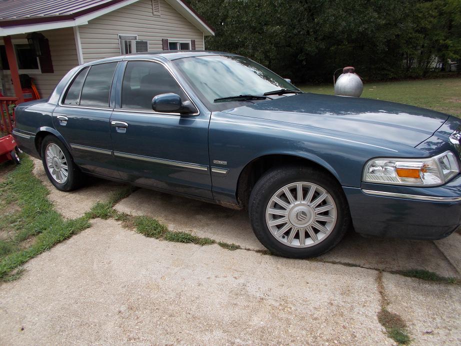 2009 Mercury Grand Marquis “for sale at blue book price”