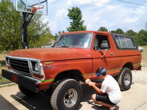 1978 Ford Bronco - DAing the sides and some rust spots. Should help stop the spreading till I can afford some nice paint!