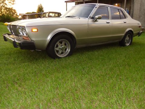 1978 Nissan Maxima photo