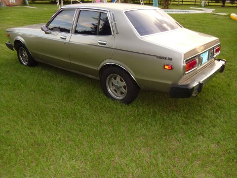 1978 Nissan Maxima photo
