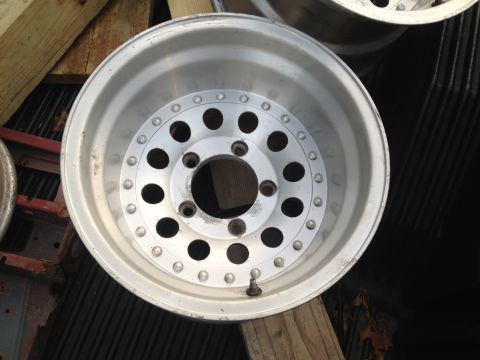 1996 Ford F-150 - Close-up of an aluminum wheel, likely for a truck or SUV.