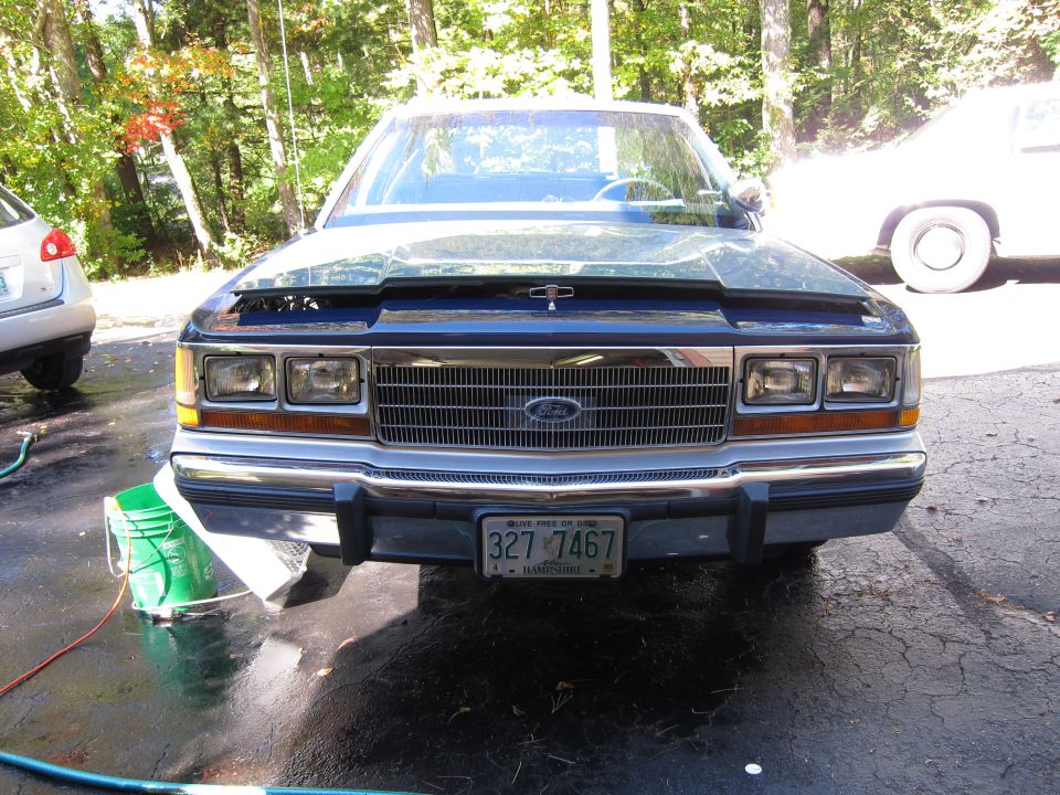 Front view of a 1991 Ford Crown Victoria. License plate reads 327 7467