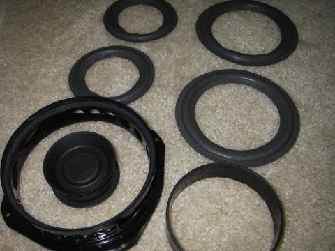 1996 BMW Z3 - these are the hardparts of the discontinued T19-0085-08 passive radiator and the new foams, SWK4B & SWK525 from SpeakerWorks .com