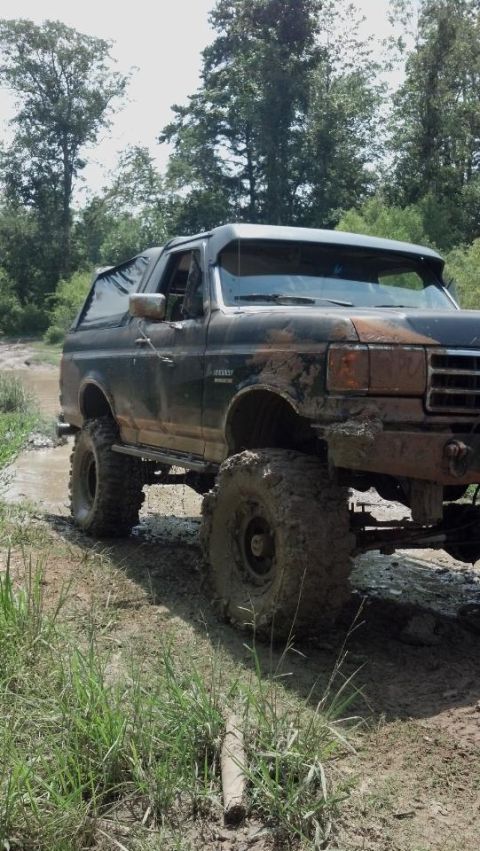 1990 Ford Bronco photo