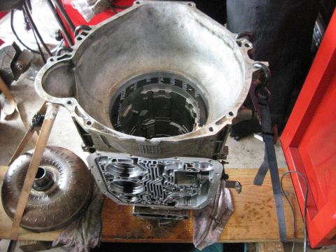 1994 Ford Bronco - Empty transmission body. all that remains is the shifter and TV linkages and parking pawl.