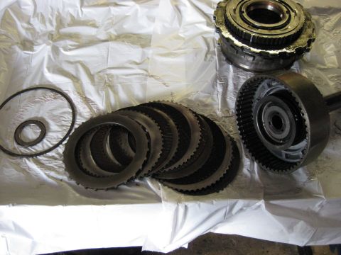 1994 Ford Bronco - Forward clutches. The black disks are friction disks. The material should be brown. Much of these are black. These clutches are burnt and n…