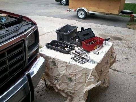 1981 Ford Bronco - Tools all set up and ready for the big project.