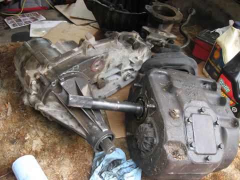 1981 Ford Bronco - Loading parts up in my Bronco to take home. The truck is at my brother's house.