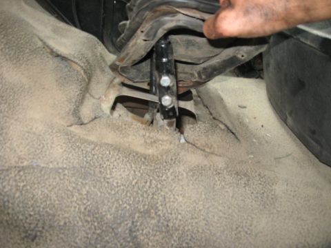 1981 Ford Bronco - The shifter for the SROD is a bit easier to remove. Just two bolts and none of the difficult spring loaded stuff.