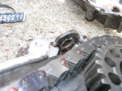 1981 Ford Bronco - Both cases had this provision, but only the transfer case that was on my Bronco still had the magnet in place. It was covered with lots of…