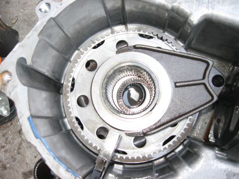 1981 Ford Bronco - This is the different disc for the NP208F. No idea what the difference does.