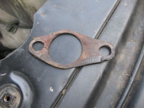 1981 Ford Bronco - The gasket from the master cylinder made a great template.