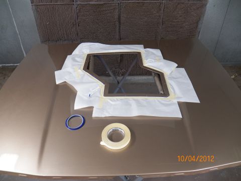 1993 Ford Crown Victoria - Getting ready to paint the supercharger 'frame' black.