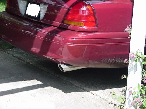 2002 Ford Crown Victoria photo