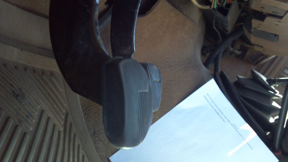 Normal clutch pedal
