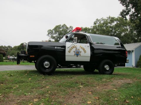 1987 Dodge 1500 - This 1987 Dodge Ramcharger is painted as a Highway Patrol vehicle.