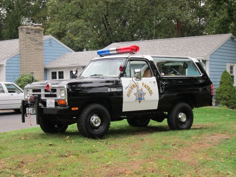 1987 Dodge 1500 - This Dodge Ramcharger police vehicle appears to be from the early 1980s, not 1987.