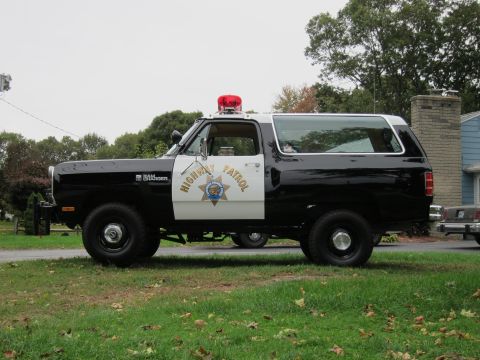 1987 Dodge 1500 - This 1987 Dodge Ramcharger is set up as a Highway Patrol vehicle with its distinctive black and white paint scheme.