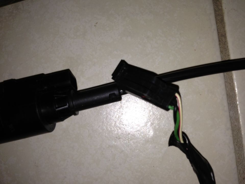 This is a floor shift interlock cable 6w1z-3f719-a from a factory 2006 LX Sport, the interlock connector is also different from that of 05 Crown Victoria's interlock connector, 05-07 LX sports use the 98-04 standard interlock harness.