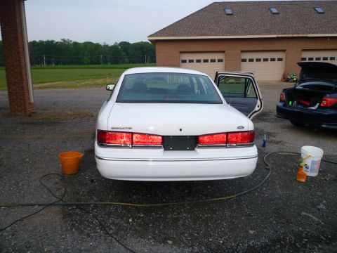 1997 Ford Crown Victoria photo