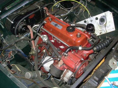 1971 MG B photo