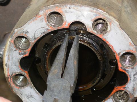 1997 Chevrolet Silverado 3500 - The key comes out easily.