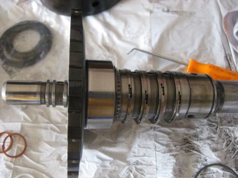 1994 Ford Bronco - The nylon seals are removed and the steel ones have been unclipped. To unclip them push down at one end and at the opposite side of the sha…