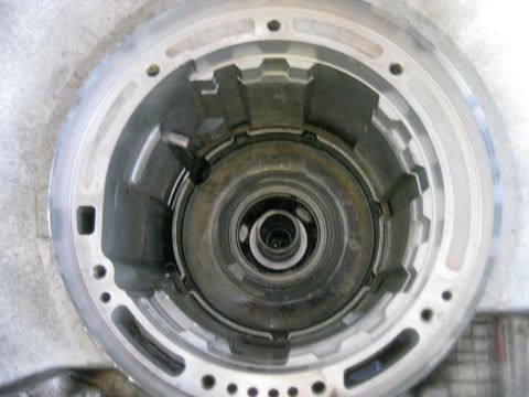 1994 Ford Bronco - The case snap ring is installed after the planetary gearset and anti-clunk spring. Note: If the snap ring will not fit into the groove make…