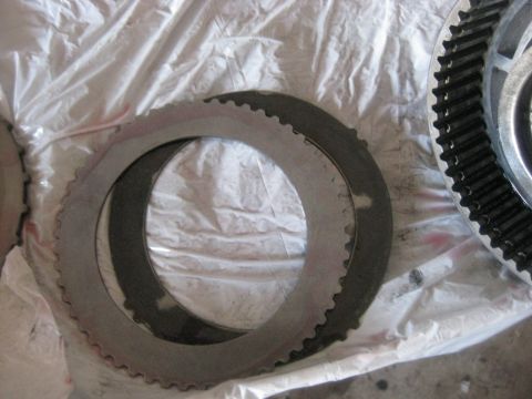 1994 Ford Bronco - The special steel is installed first followed by a normal steel. the rest of the clutch set alternates like the rest.