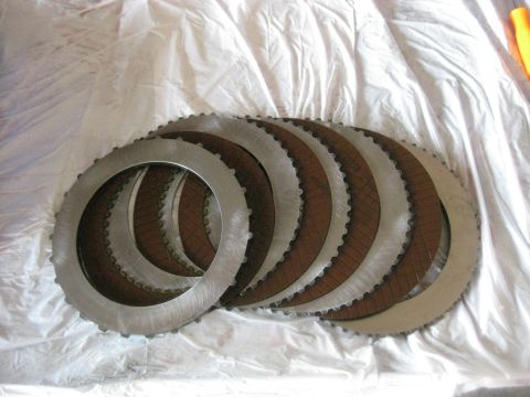 1994 Ford Bronco - Reverse clutches. These aren't too bad except for a little discoloration on disks to the left.