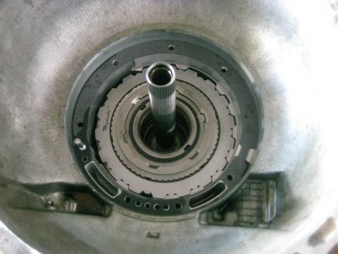 1994 Ford Bronco - Intermediate clutches installed. The bottom steel is thicker and has a ridge on it. The ridge faces down when installed. The new pump gaske…