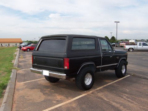1986 Ford Bronco photo