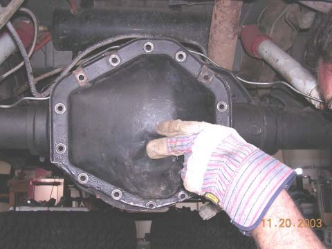 1994 Ford Bronco - a shaved 14 bolt cover over a sterling rear for comparison.
