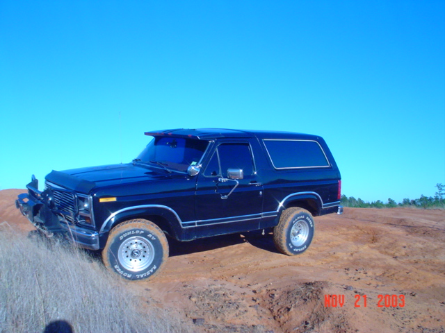 1986 Ford Bronco “Blackout”