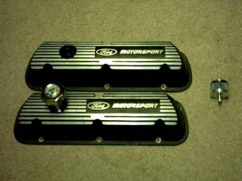 1994 Ford Bronco - New valve covers...