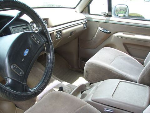 1993 Ford Bronco photo